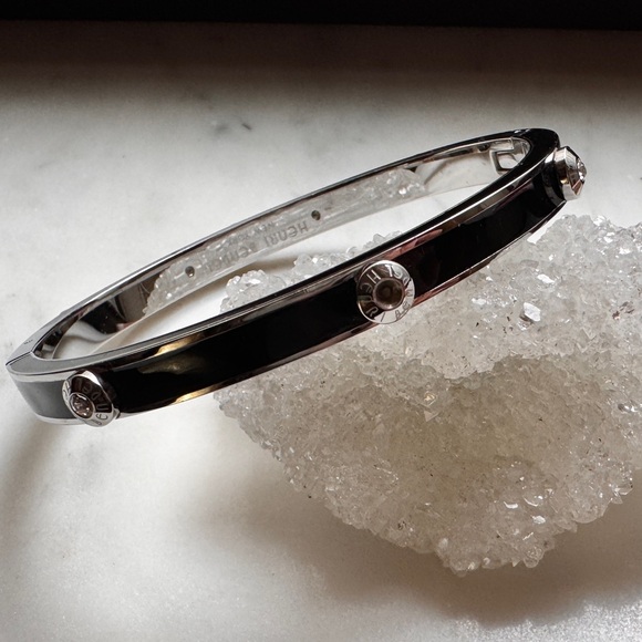 💕 Henri Bendel Silver and Black Bangle Bracelet - Picture 9 of 10